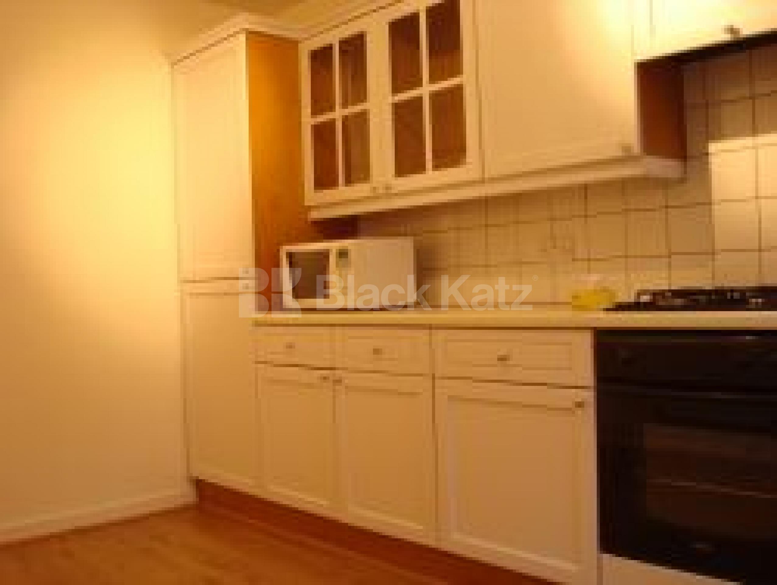 			New instruction, 2 Bedroom, 1 bath, 1 reception Flat			 St Ervans Road, PORTABELLO ROAD W11 W11